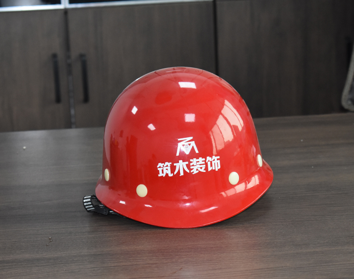 教大家各種材質(zhì)安全帽的使用期限！